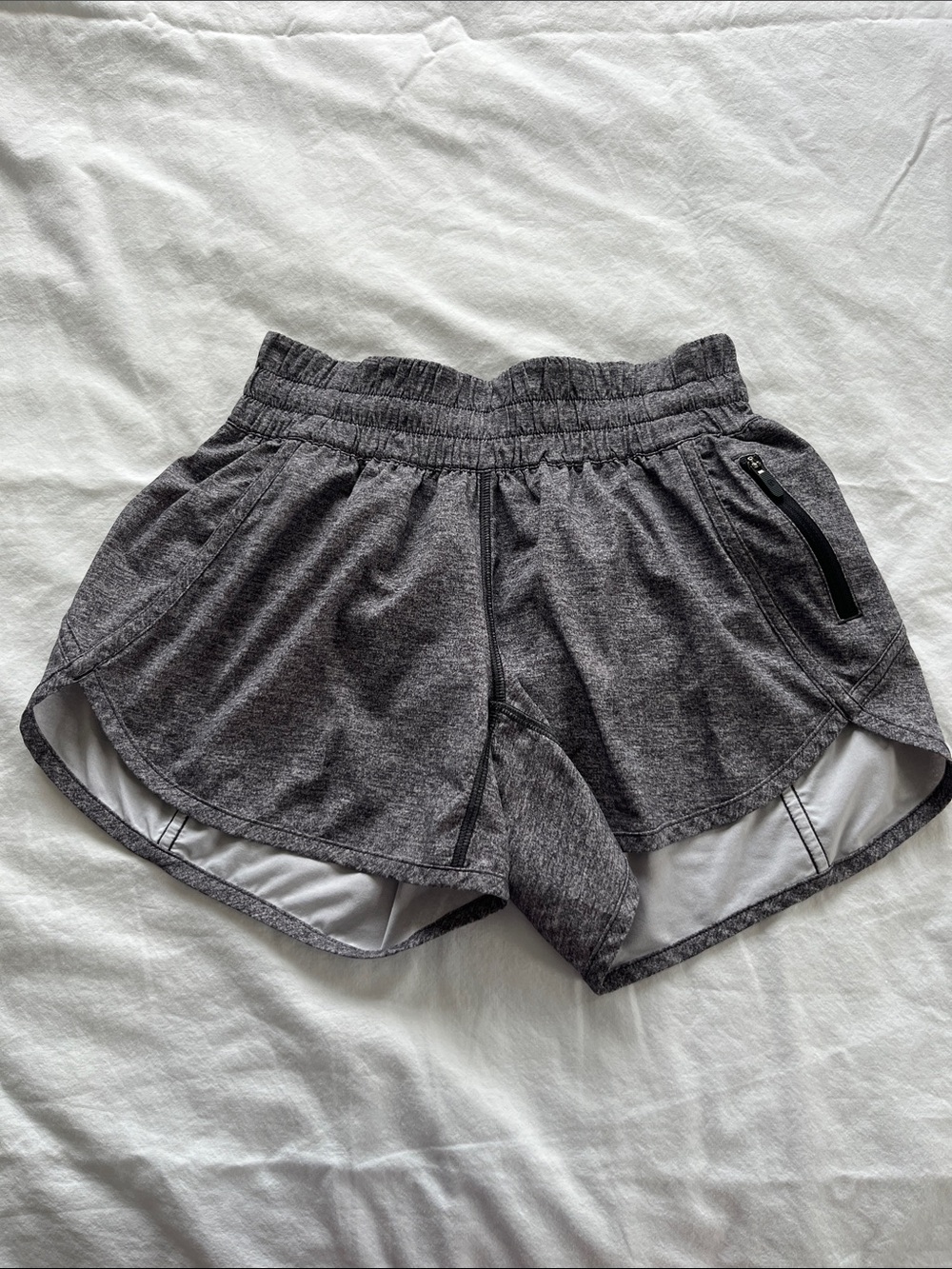 Lululemon shorts 4”